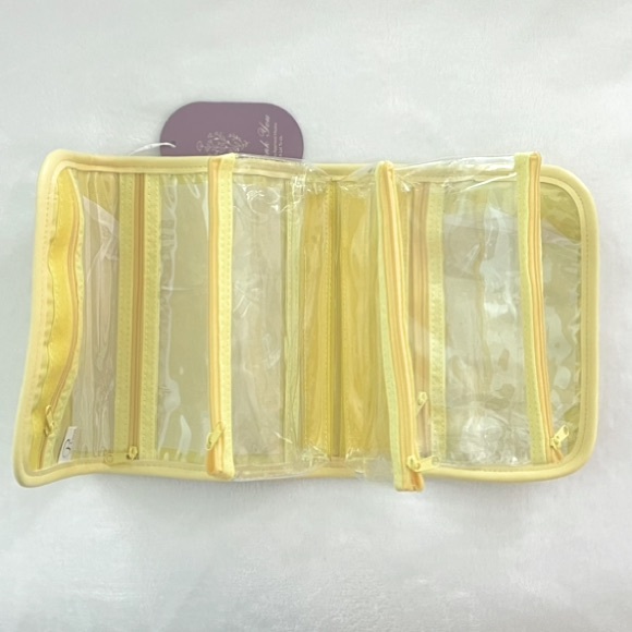 NWT Cosmetic Bag Toiletry Bag Travel Bag - Picture 11 of 12